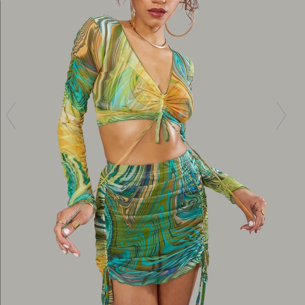 Poster Girl Hypnotic Habits Ruched Skirt Set